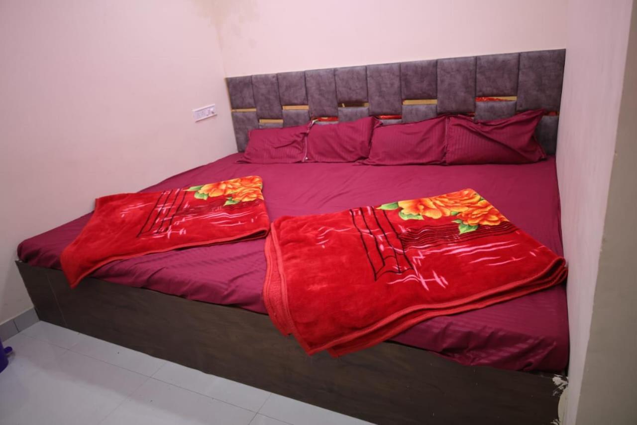 Hotel Shree Kalbhairav Kripa Уджайн Екстериор снимка